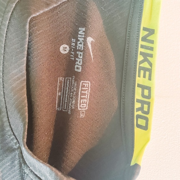 Nike Men’s Black Pullover - Picture 5 of 5